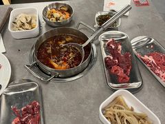 -张哞哞·鲜切牛肉自助火锅(高德置地店)