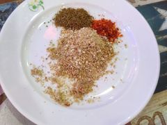 -沪上名羊天下•烤羊腿•东北烧烤•小龙虾(浦东直营总店)