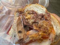 -Bánh Mì Huynh Hoa