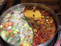 -乐山串串香老火锅(鼓楼店)