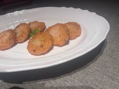 -虹潮荟·餐桌上的美食地理(太阳宫店)