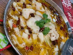 椒麻泉水鱼-靓蛙馆