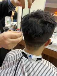 -理昂男士理发店 Barber shop
