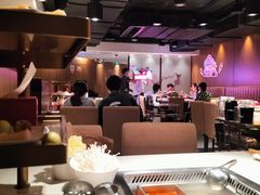 大堂-海底捞火锅鲜切牛肉主题店(长寿路店)