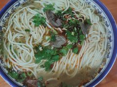-兰州牛肉面(一楼和平药房旁慧园店)