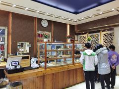 面包甜点陈列柜-杨记清芳牛肉拉面(京广路店)
