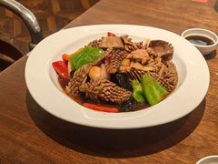 -美乐食街(小南店)