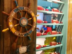 -领鲜活海鲜榴莲自助火锅(东门店)