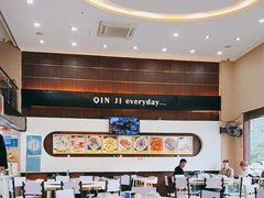 -覃记海鲜美食餐厅