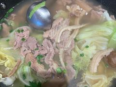 -川堂风·跷脚牛肉·乐山爆炒(宝山日月光店)