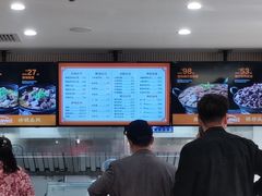 -闫家驴肉老店(华电一校店)