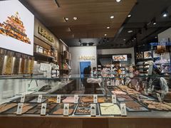 -Laderach 莱德拉(上海环贸iapm店)