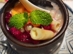 -云海肴·汽锅鸡·云南菜(天山百盛优客店)