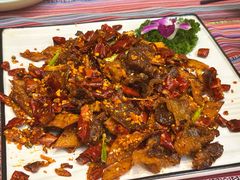 -香巴拉云南餐厅(华莱坞店)