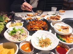 海鲜炒年糕-本家韩国烤肉(青岛万象城店)