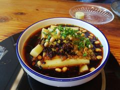 -野山舂·贵州现舂酸汤火锅(鸿通城店)