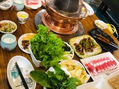 -额尔敦草原涮羊肉·烧烤(冻青树总店)