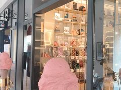 门面-VENCHI 闻绮(上海佛罗伦萨小镇店)