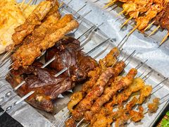 -卞二小串·鹤岗烧烤·坑烤(永定路店)