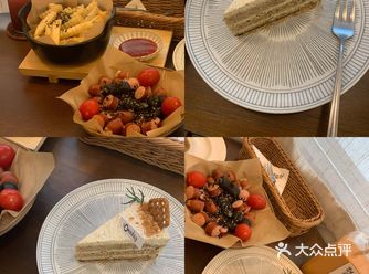 环境：比较日式温馨，店内偏暖灯光～很温馨也适合聊天下