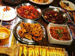 -喝丢一只鞋辣炒海鲜小烧烤(三八广场店)