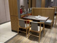 -闫府私房菜(恒隆店)