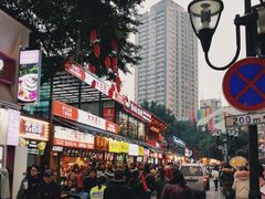 -八一好吃街·高品美食广场