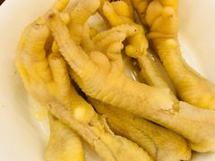 -侬佳蒸菜馆(听潮店)