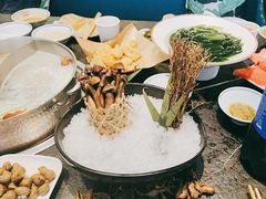 -江小渔鲜鱼火锅(西二道街店)