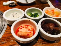 -萨拉伯尔(燕莎友谊商城店)