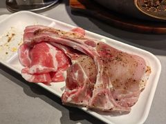 -山焱·炭火自助烤肉(周浦万达店)