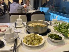 -德林酸菜鱼火锅(南丹店)