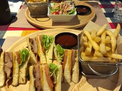 -遇见西木美式餐厅(体育路店)