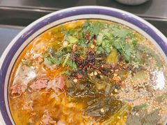 -云阿蛮云南生烫牛肉米线(奉贤路店)