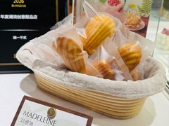 -潮一不贰·法式甜品·生日蛋糕·西式简餐(外滩店)