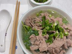 -犇逸·乐山跷脚牛肉·四川现炒(览海店)