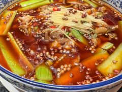 -渝半城经典川粤菜(重庆天地店)