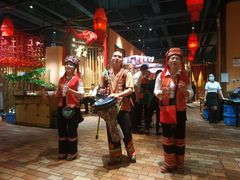 大堂-老滇山寨•云南特色菜•地方菜•民族风情歌舞表演(金碧店)