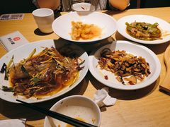 -关东小磨东北菜(上海长风大悦城店)