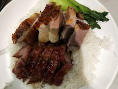 烧鹅拼叉烧饭-深井陈记烧鹅酒家(新填地街店)