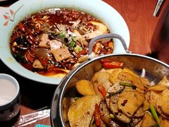 -川人百味·水煮活鱼(赛罕万达店)