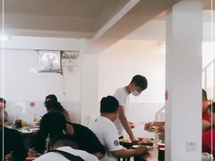 -宝瑞门钉肉饼店