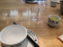 -兔行天下-鸿鹤鲜锅兔(中海国际店)