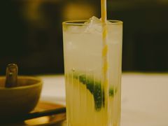 -龙门阵茶屋川菜馆(武康路店)