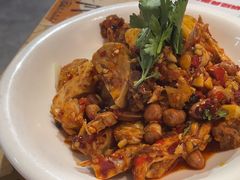 -陈大锅·岳阳鱼馆·地道岳阳菜(美食街店)