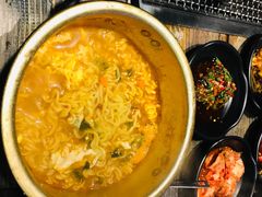 -鑫釜山海鲜烧烤(浑南店)