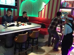 -米乐星世界KTV