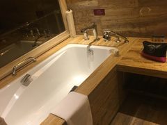 -北京朝阳悠唐皇冠假日酒店