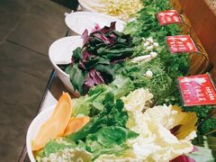 -野山舂·贵州现舂酸汤火锅(鸿通城店)