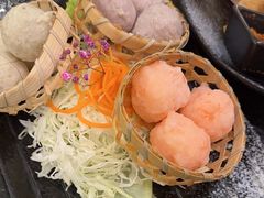 -湊湊火锅·茶憩(打浦桥日月光店)